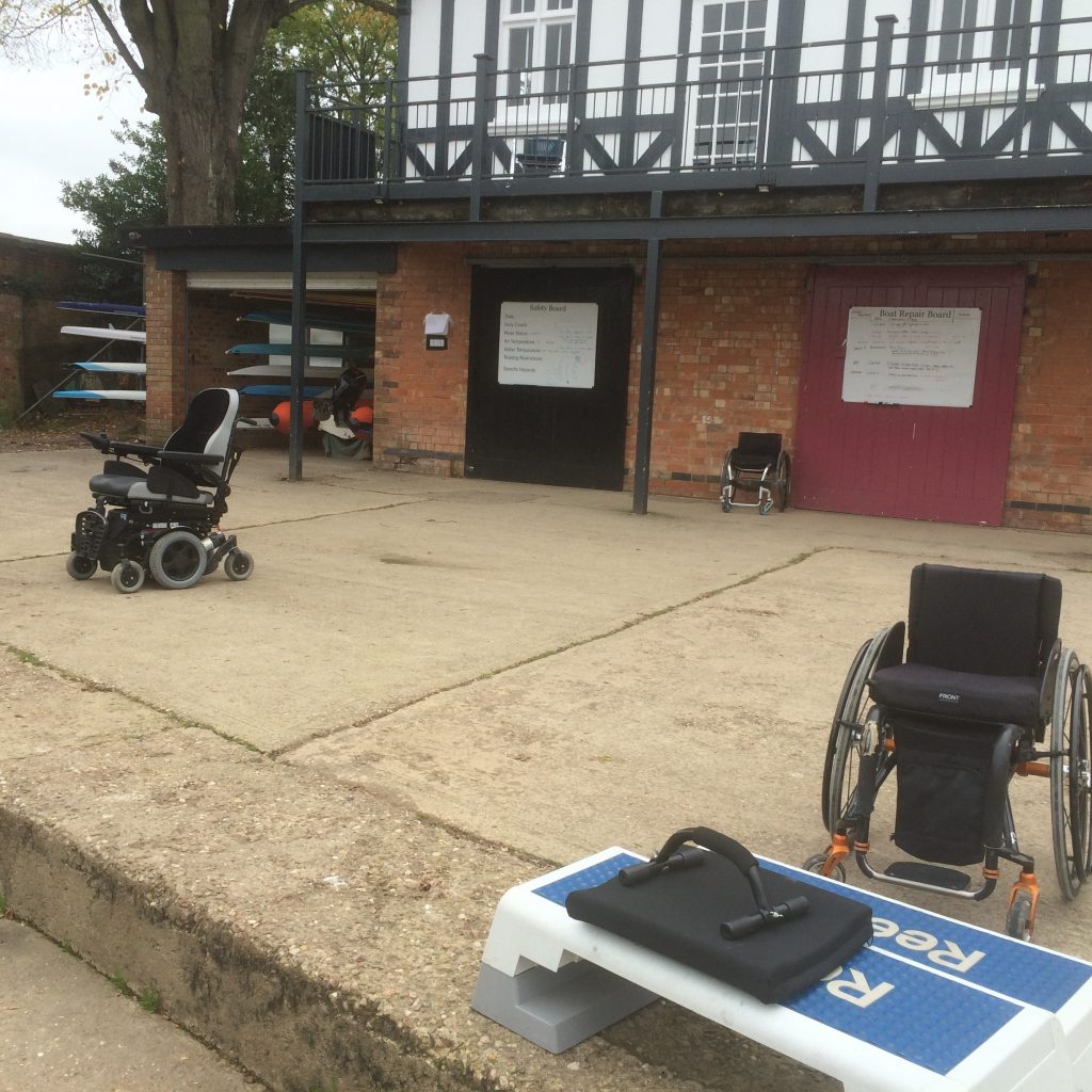 empty atmosphere at straford upon avon boat club